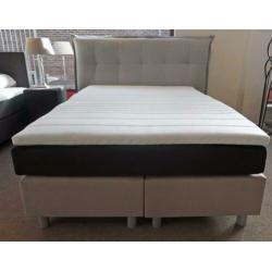 Actie! Direct leverbaar Boxspring 140 x 200 cm. MPE-9306