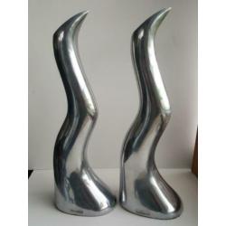 Twee massieve aluminium kandalaars, Anna Everlund