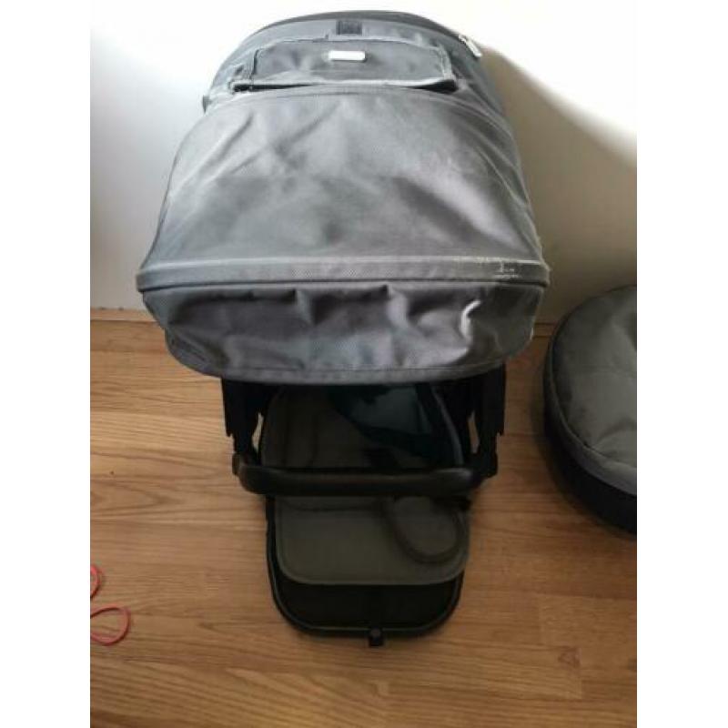 Mooie complete kinderwagen Mutsy Igo