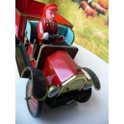Nieuw blikken vrachtwagen model Fiat afm. 32 x 15 cm.