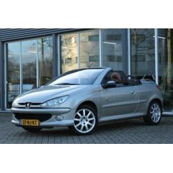 Peugeot 206 CC 2.0-16V bj 2003 Roland Garros Leer NETTE CABR
