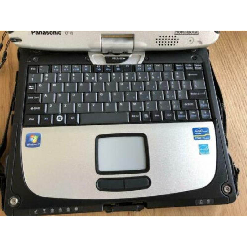 Panasonic CF-19 Toughbook