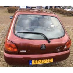 Ford Fiesta 1.3 I 3DR 1999 Rood