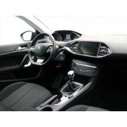 PEUGEOT 308 SW 1.2 PureTech 110pk Executive | Clima | Pdc |