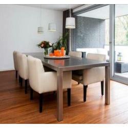 Grote Mooie RVS Eetkamertafel met Zes Leren Eettafel Stoelen
