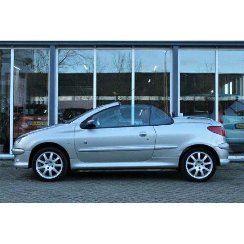 Peugeot 206 CC 2.0-16V bj 2003 Roland Garros Leer NETTE CABR