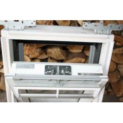 velux dakraam GGL CK02 2070Q 55x78 cm en EDW gootstukken