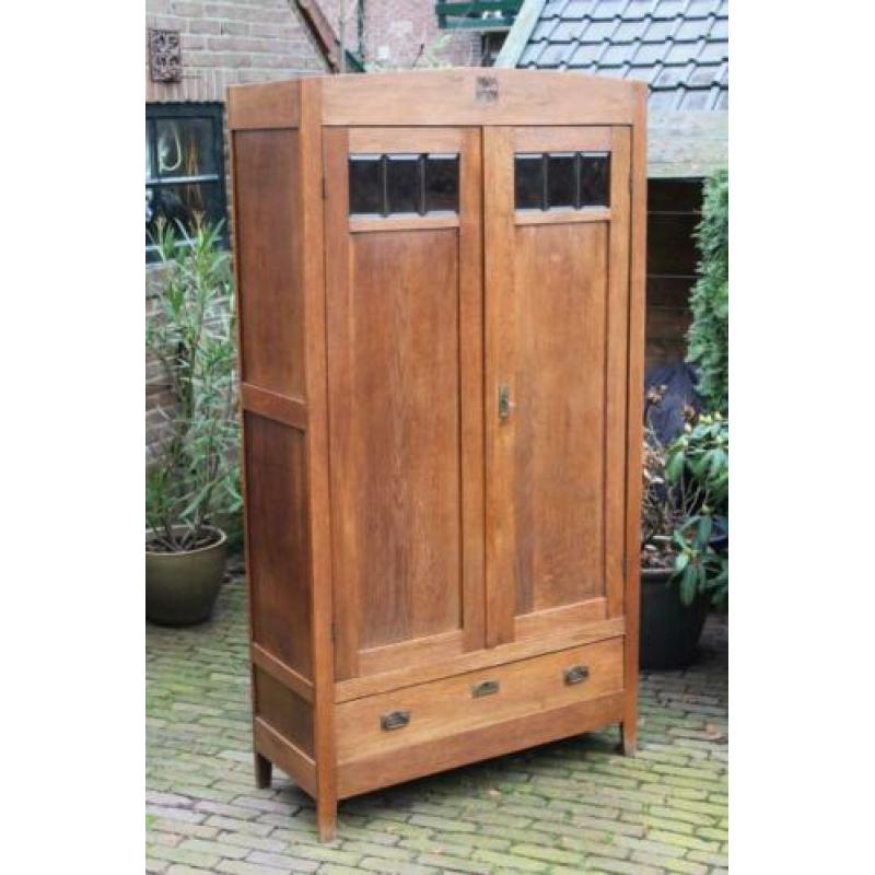 Antieke Art Deco Art Nouveau houten linnenkast kast