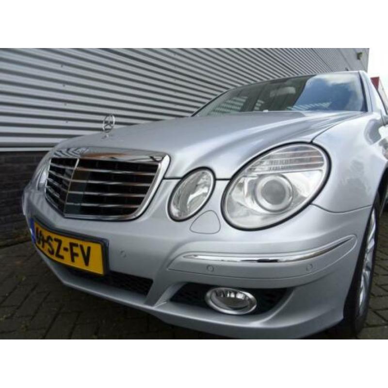 Mercedes-benz E-KLASSE E 200 KOMPRESSOR ELEGANCE AUT,NAVI,LE