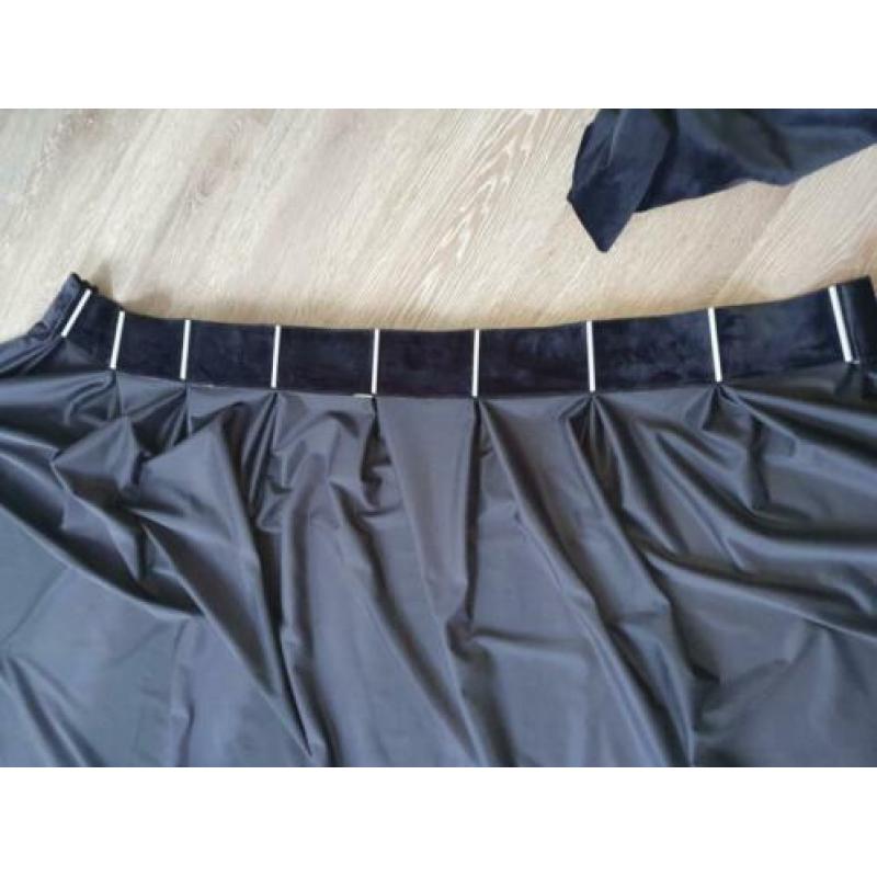Zwarte Velvet/velours gordijnen