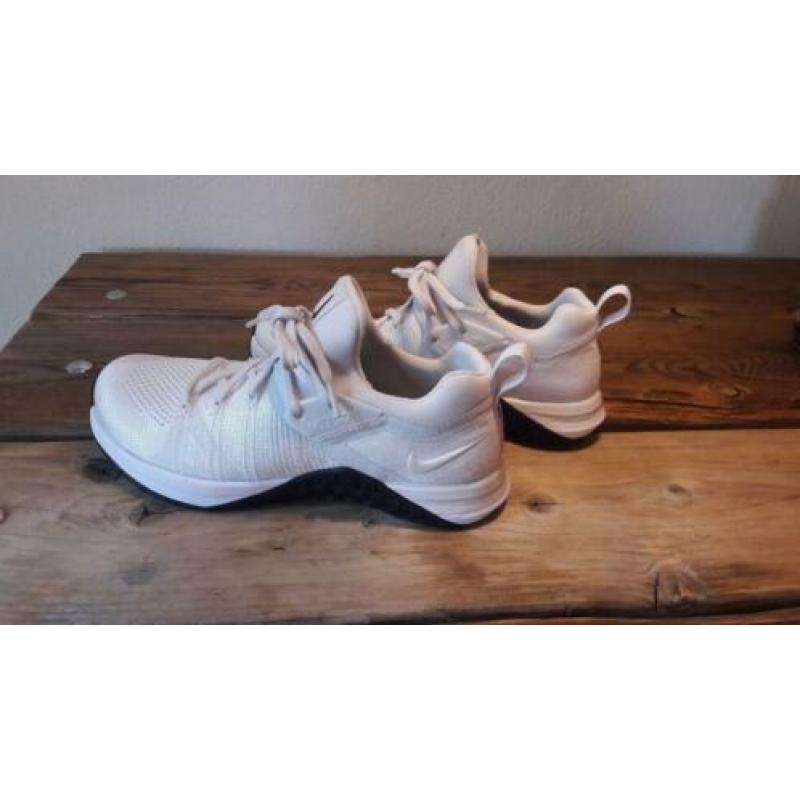 Nike metcon dsx flyknit 3 ,maat 37,5 en 40