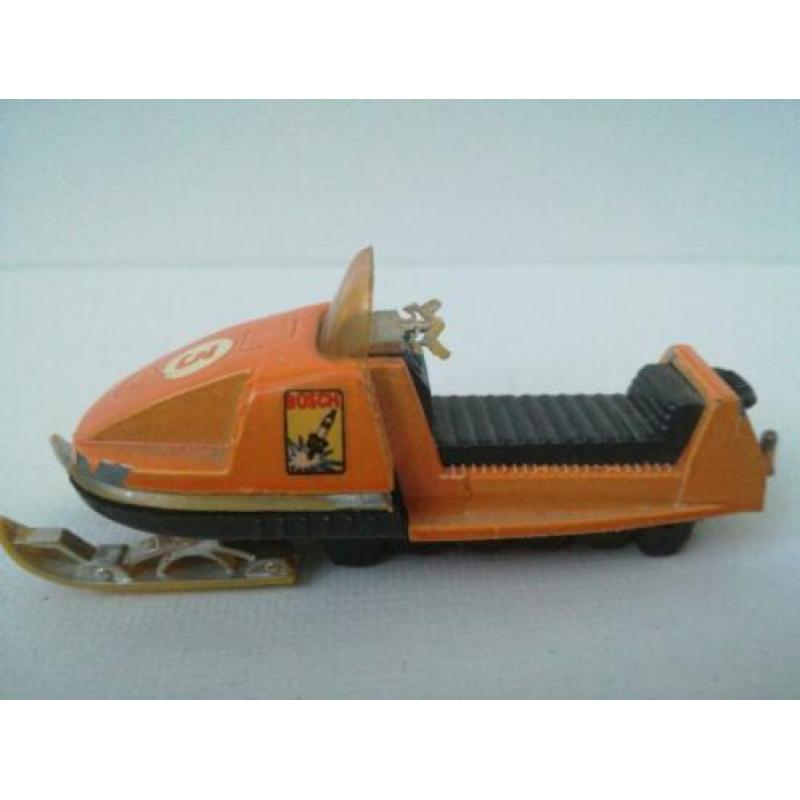 Majorette France. Moto-Neige. "Sneeuw scooter". Oranje.