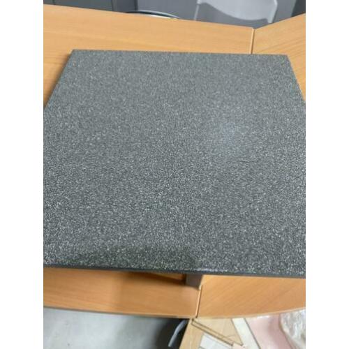 Wand- vloertegel. Ruim 7m2