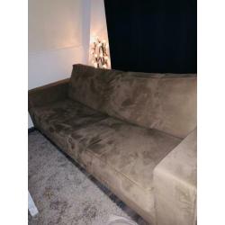 Ruime 2-zitbank bruin/taupe