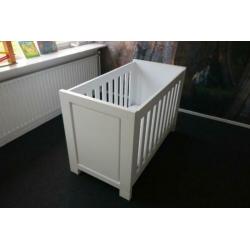 Ledikant Step (wit)