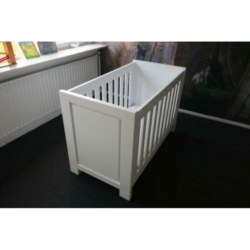 Ledikant Step (wit)