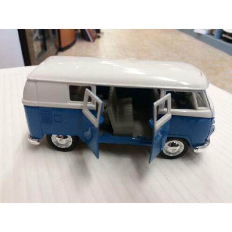 Model auto. Volkswagen busje. Microbus (1962) Welly.