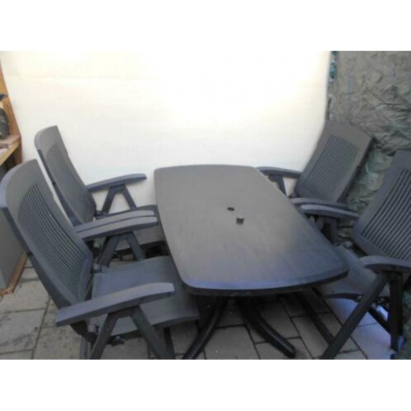 nette tuinset antracies 4 verstelbaren stoelen tafel135x80cm