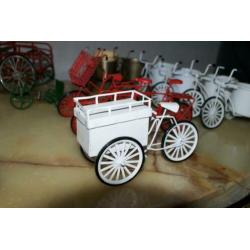 Mooie collectie miniatuur fietsen