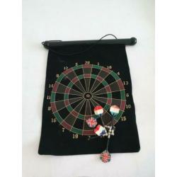 mooie Dartset in opberghoes