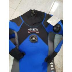 Dry duikpak, drysuit