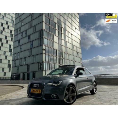 Audi A1 1.4 TFSI PRO LINE S - PANO - LED