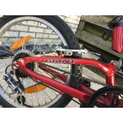 Giant BMX 150