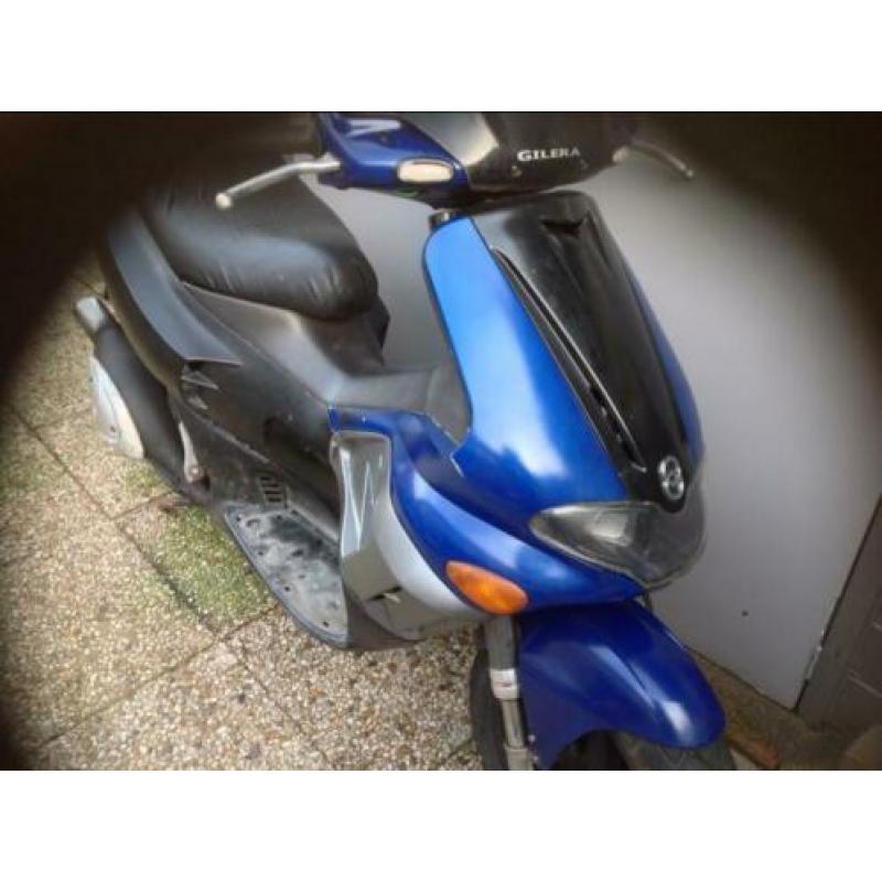 Gilera runner voor onderdelen loop of sloop geen kenteken
