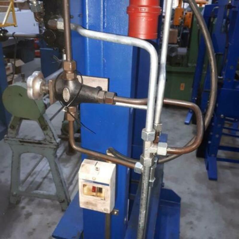 Brootspers motorisch 8 ton, slag 620mm (gebruikt) - 82443