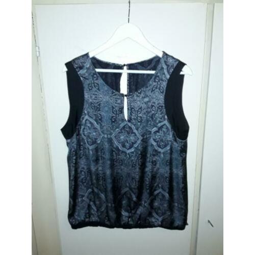 Te koop top van expresso, maat 46