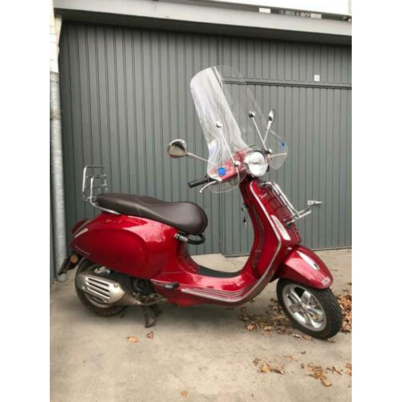 Vespa Primavera Touring
