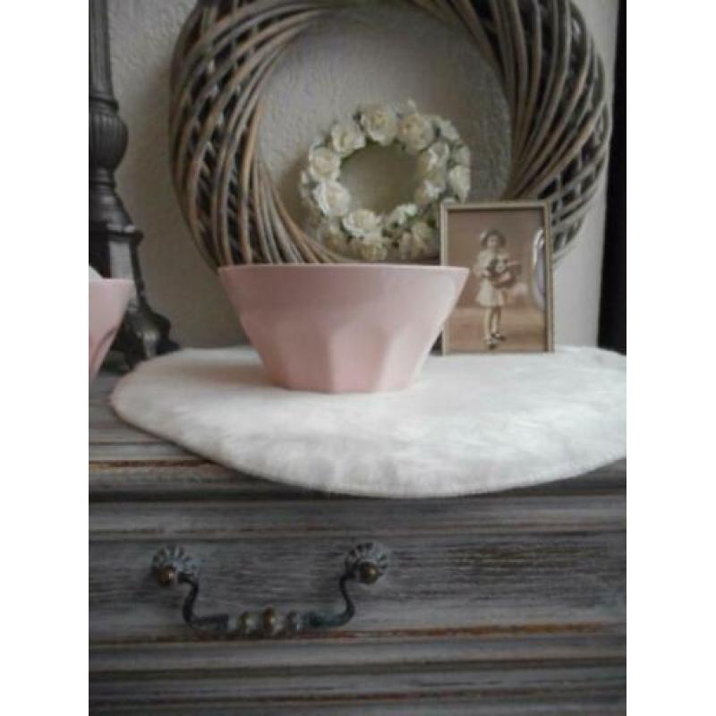 3 Pastel Roze Kommen ** Mimosa **