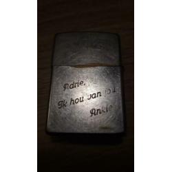 Zippo met tekst, zie foto's