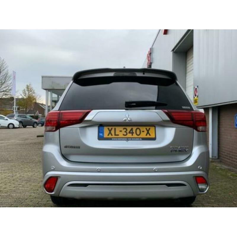 Mitsubishi Outlander 2.4 PHEV Intense+