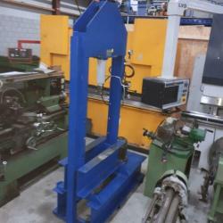 Brootspers motorisch 8 ton, slag 620mm (gebruikt) - 82443