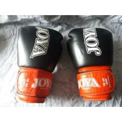 3 paar bokshandschoenen in 1 koop