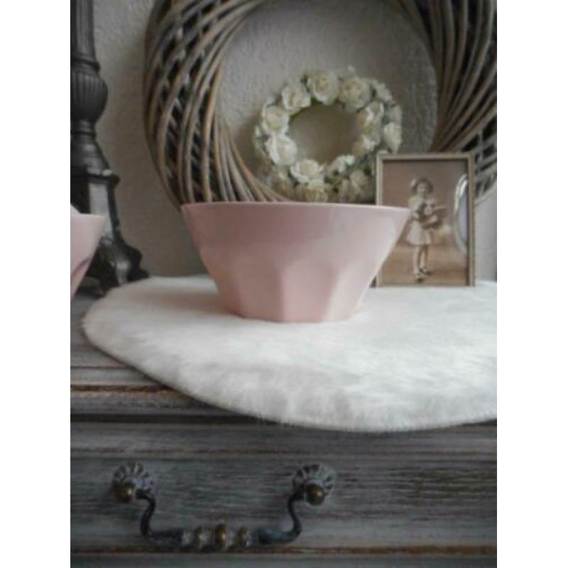 3 Pastel Roze Kommen ** Mimosa **