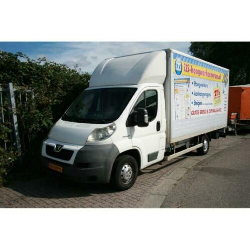 Peugeot Boxer meubel bakwagen, Dhollandia laadklep, trekhaak