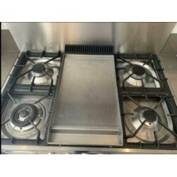 Rvs Boretti Fornuis met Frytop