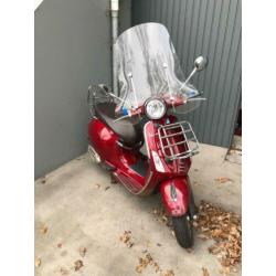 Vespa Primavera Touring