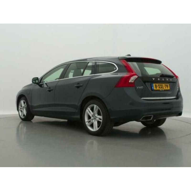 Volvo V60 2.4 D6 AWD Plug-In Hybrid Summum *AUT.* / NAVI / L