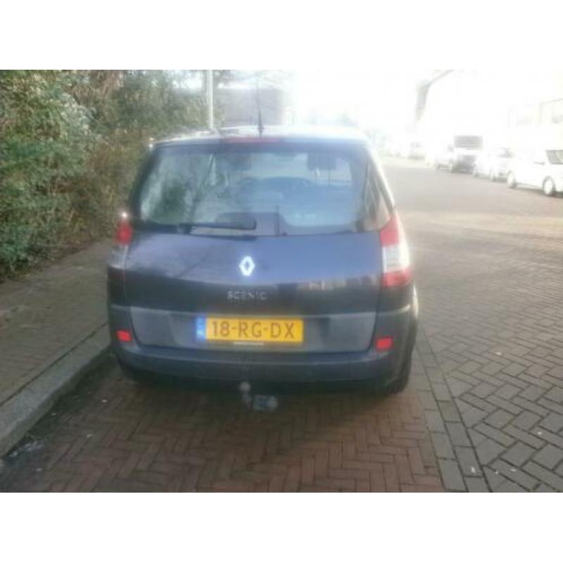 Renault Scénic 2.0-16V Expression Luxe