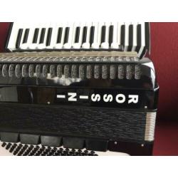Rossini Corsar accordeon . 96 bas . 4 korig met piccolo.