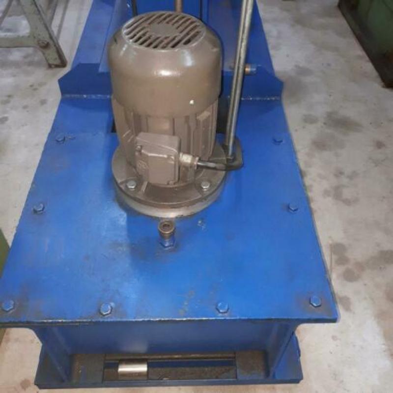 Brootspers motorisch 8 ton, slag 620mm (gebruikt) - 82443