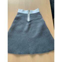 Vanilia foam rok - maat 34