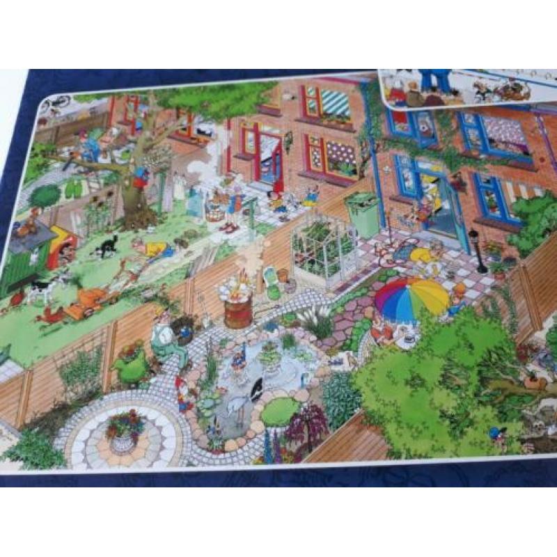 2 puzzels in deze doos Jan van haasteren