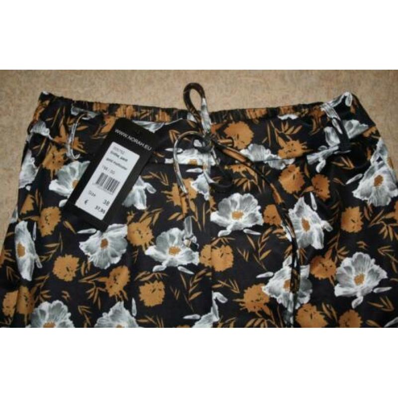 Norah bloemen print broek 38 M