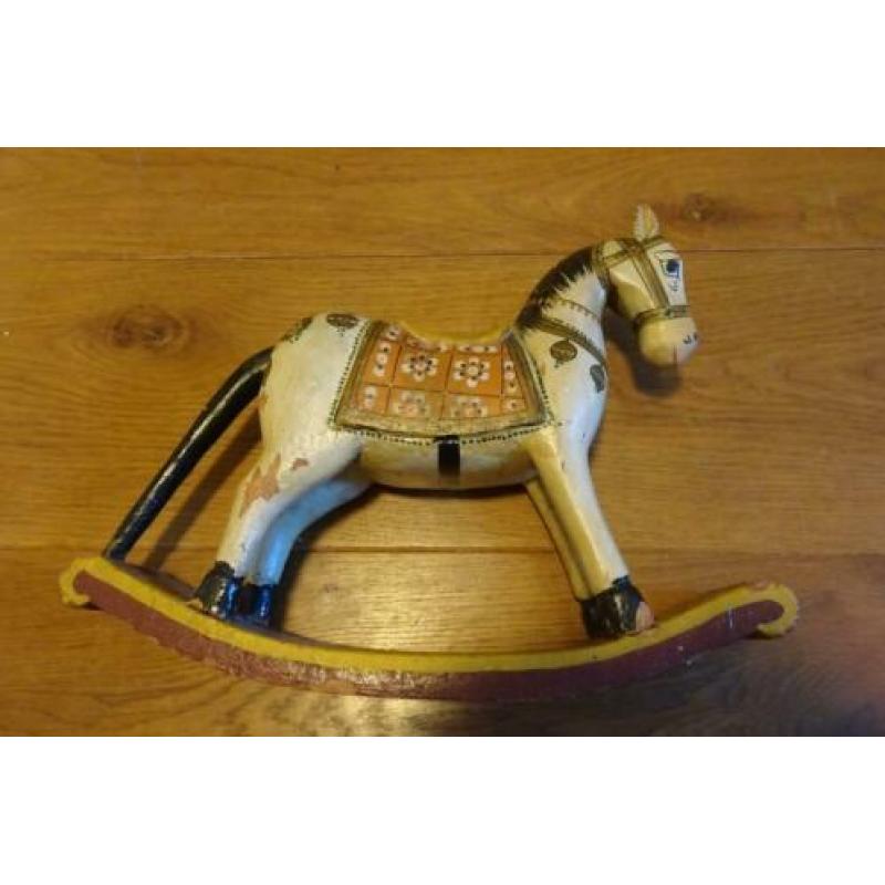 Antiek PAARDJE Mooi gedecoreerd 28 cm breed 23 cm hoog hout