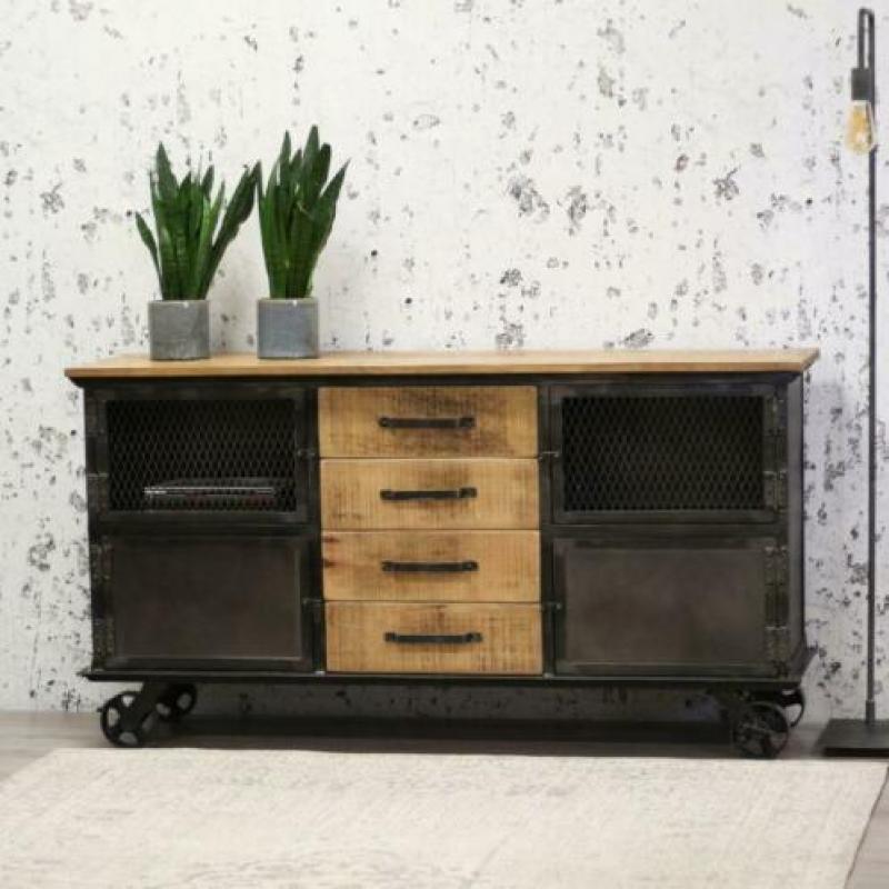 Mongohouten Industriële dressoirs vanaf € 379,- NEW