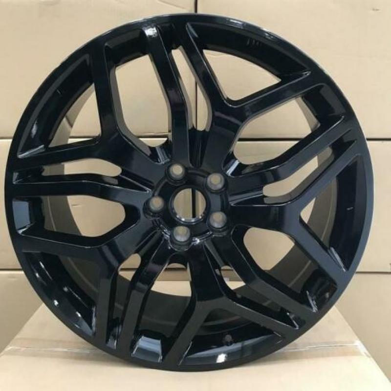 Nieuwe set 20'' Jaguar I-Pace velgen met Winterbanden